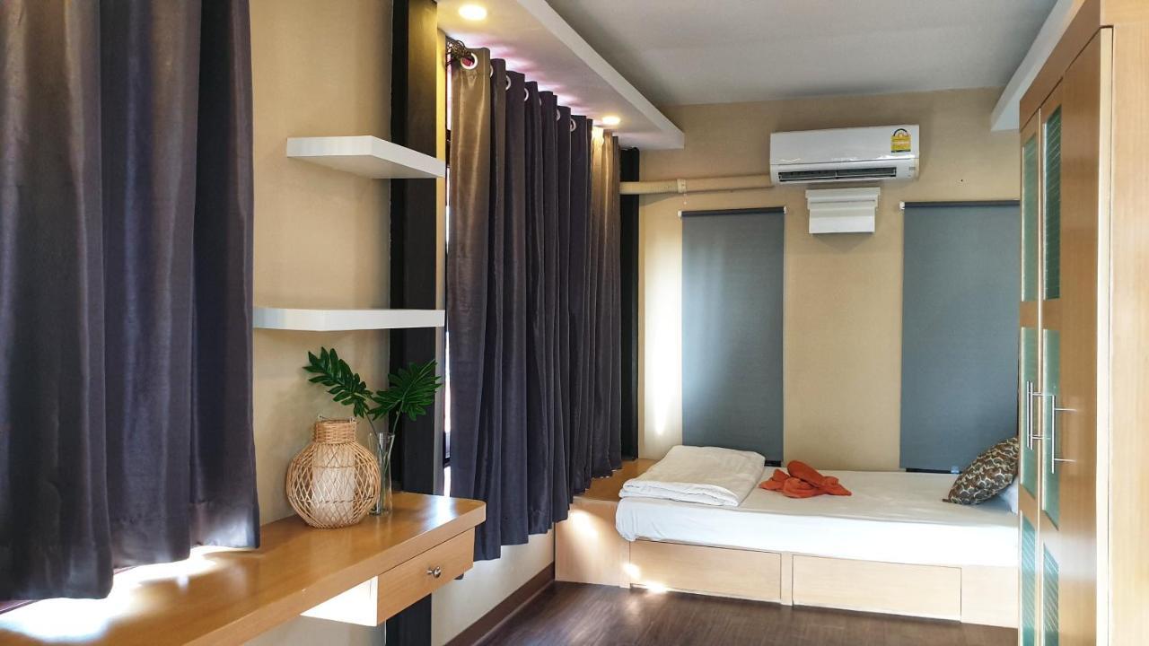 Island Cafe&Hostel Koh Lipe Dış mekan fotoğraf